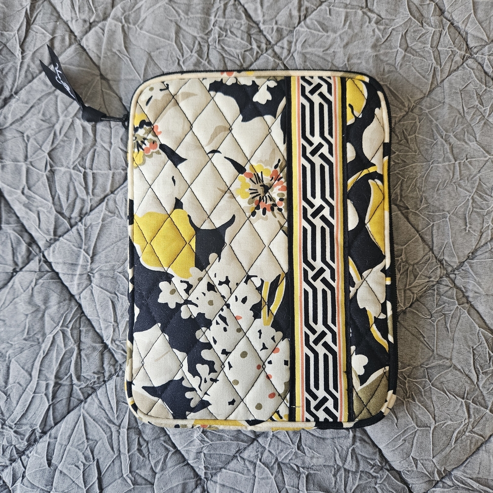 Vera Bradley Geometric Black and White Patterned Fabric